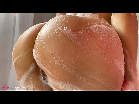 ❤️ Brunette Masturbates Pus karo Vibrator kanggo Intens Orgasme ing Shower Saru rusia ing jv.xxxpornolive.ru ﹏